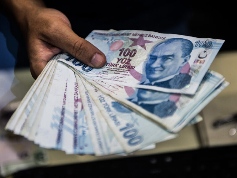 Turkish lira falls practically 8% later mediation-driven flood